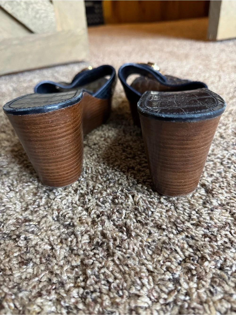Tory Burch dark blue croc embossed leather slides with wedge heels Size 11